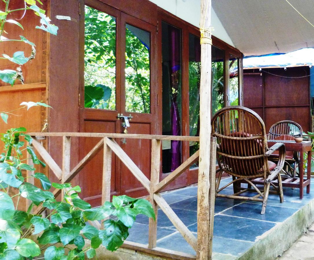 Secret Garden Resort Патнэм Экстерьер фото